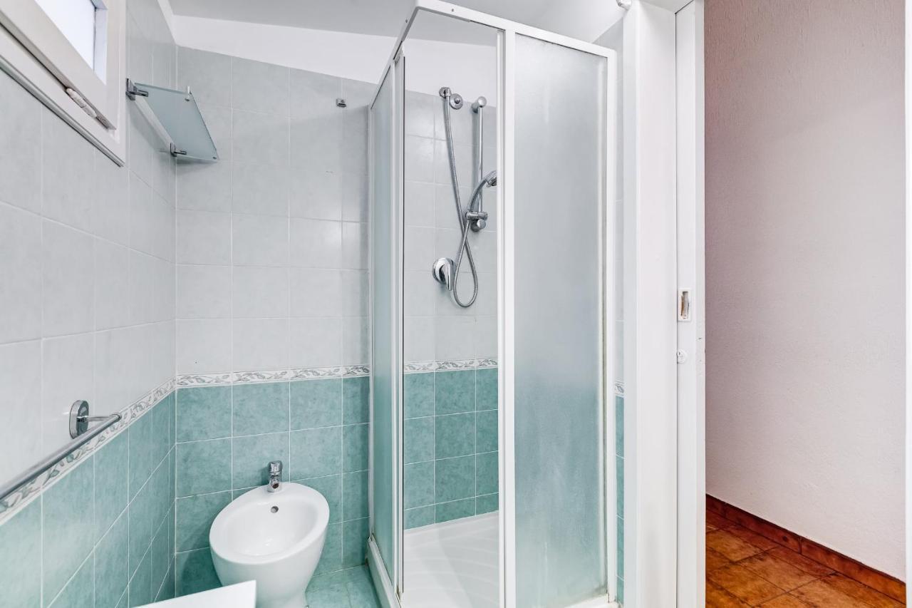 Spanish Steps Spacious Apartment Рим Экстерьер фото